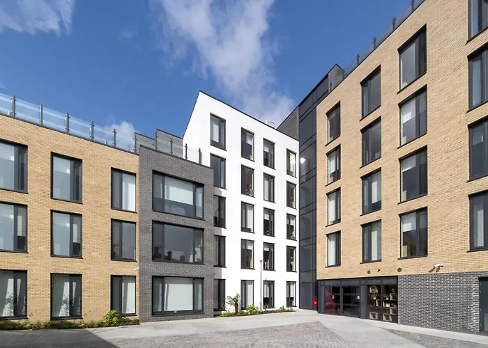 Student Residence - Student Id Required - City Centre
